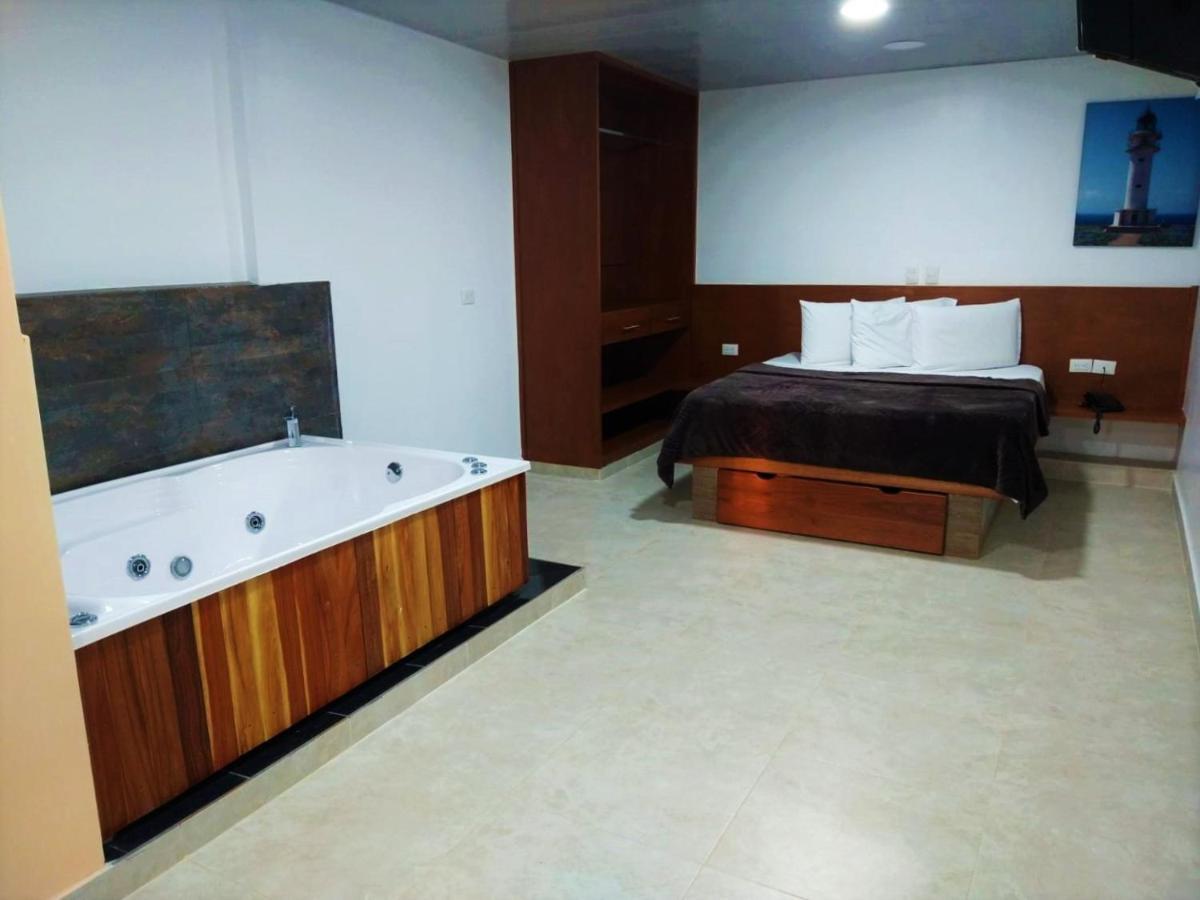 Hotel El Faro 布加 外观 照片