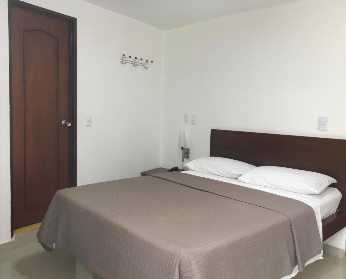 Hotel El Faro 布加 外观 照片